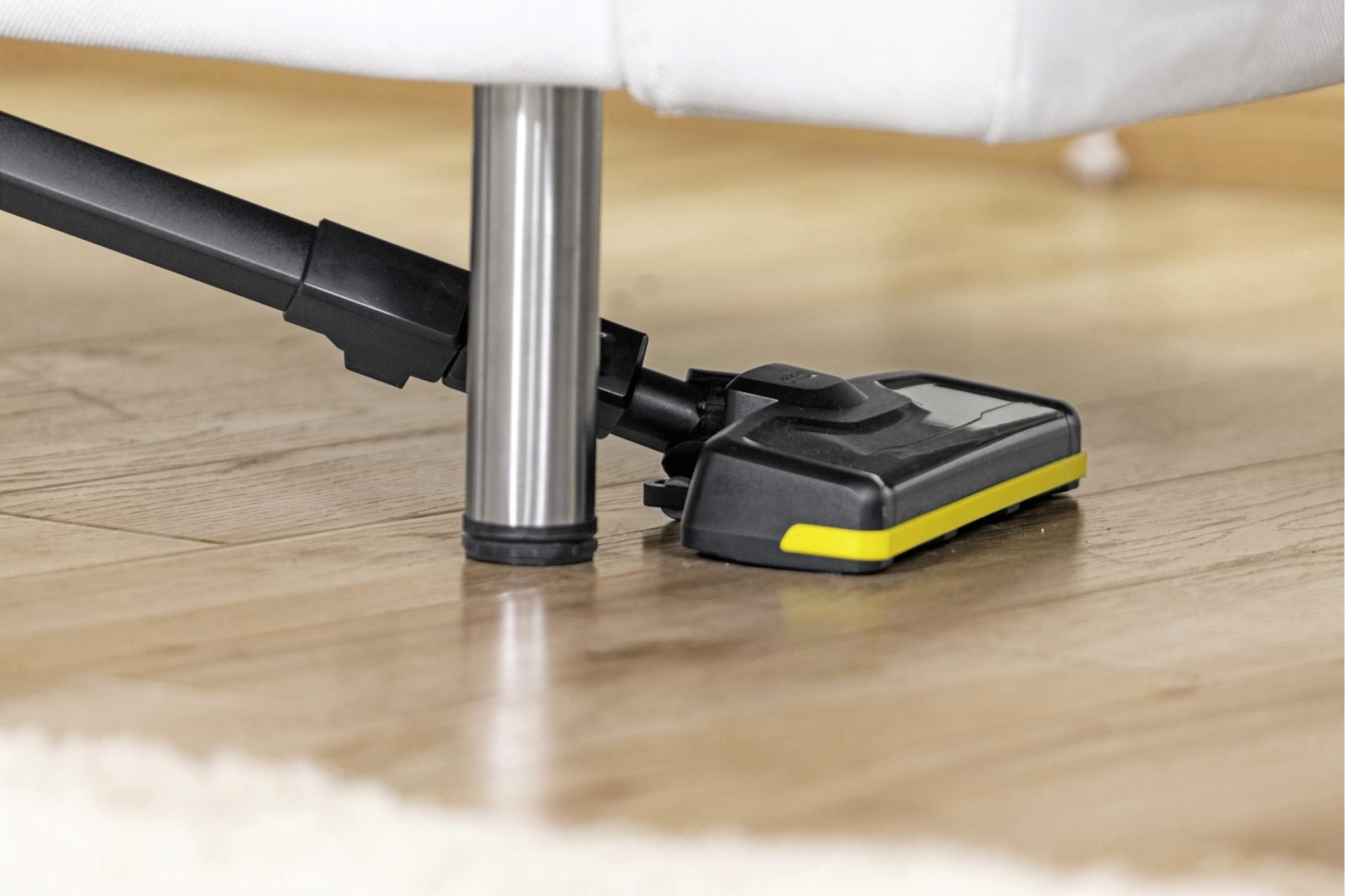 Вертикальный пылесос Karcher VC 4 Cordless myHome 1.198-620.0 (арт.  20426272) — купить с доставкой