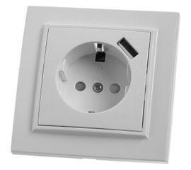 Розетка STEKKER 1-местная с/з, 220В, 16А с защитной шторкой и с USB, серия Эрна, белая 39051 