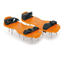 Приспособление для наливных полов AMIGO для любой обуви, шипы 35 мм 74801 