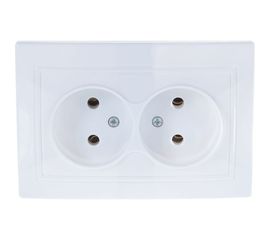 Двойная розетка без заземления, белая UNIVersal Севиль С0102 
