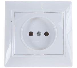 Розетка без заземления, белая UNIVersal Севиль С0022 