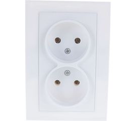 Двойная розетка без заземления, белая UNIVersal Бриллиант 7947519 