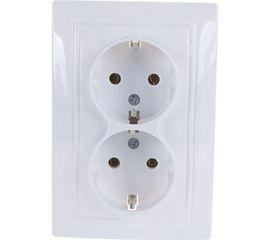 Двойная розетка с заземлением, белая UNIVersal Севиль С0128 