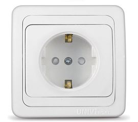Розетка UNIVersal Валери с/з з/ш белая В0028х 
