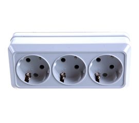 Розетка UNIVersal Олимп 3-ая с/з белая 1161 