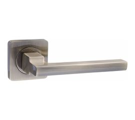 Дверная ручка на квадратной розетке Рим РЕНЦ DH 53-02 AB 