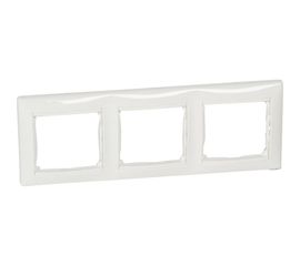 Рамка Legrand Valena 3 поста горизонтальный монтаж белый Leg 774453 