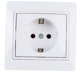 Розетка LEZARD MIRA с/ з керамика белый с белой вставкой 701-0202-122 