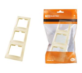 Трехпостовая вертикальная рамка, слоновая кость TDM Таймыр SQ1814-0127 