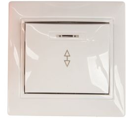 Одноклавишный проходной выключатель с подсветкой, белый UNIVersal Севиль С0125 