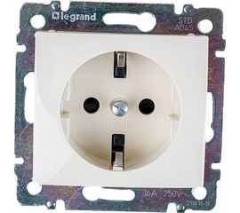 Розетка Legrand VLN 2К+З авт., шторки, слоновая кость 774122 