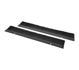 Комплект щеточного ввода в шкаф ЦМО, универсальный, цвет черный КВ-Щ-55.420А-9005 