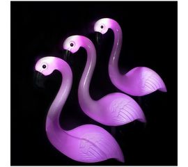 Садовый светильник "Три розовых фламинго на солнечной батарее КОСМОС KOC_SOL367 