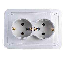 Двойная розетка IN HOME с заземлением CLASSICO белая 2128 4680005959921 