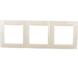Трехместная рамка, слоновая кость Simon 1500630-031 
