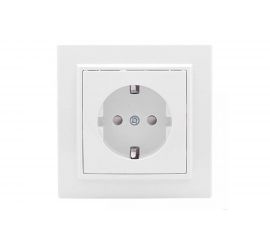1-местная розетка EKF Минск СП с/з 16А белая с защитными шторками ERR16-028-100 