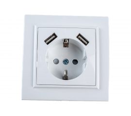 1-местная розетка EKF Минск, СП, с/з, 16А, с защитными шторками, с 2 USB, 2.1А, белая SQERR16-028-100-2USB 