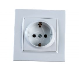 Розетка ECON Камелия 2П+З 16А 250В белая K004 