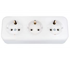 Розетка Bylectrica 3-местная ОУ с заз.конт. серия Прочие изделия, белый, РА16-243 