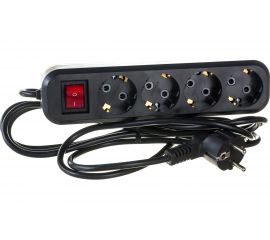 Бытовой удлинитель с заземлением Gigant ПВС 3х0,75 3500Вт 4 гнезда 3м с выключателем 80022 PEC-010 