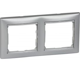 Двухместная горизонтальная рамка, алюминий/серебряный штрих Legrand Valena 770352 