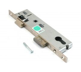 Врезной замок ГАРДИАН Profi 30.11.16 б/ц с защелкой 19846 