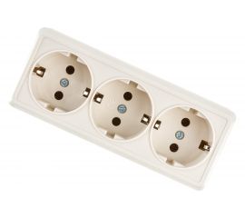 Трехместная розетка IEK РС23-3-ОК с заземляющим контактом, 16А, открытой установки, ОКТАВА, кремовый ERO31-K33-16-DC 