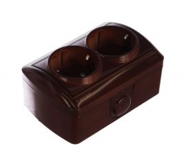 Двойная розетка Lezard NATA с заземлением, закрытый корпус, керамика, вишня 710-0600-127 