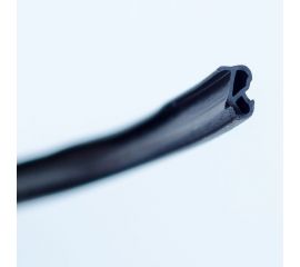 Уплотнитель KOMFORT Москитные системы для окон и дверей ПВХ 228 усиленный 10м УП00603 