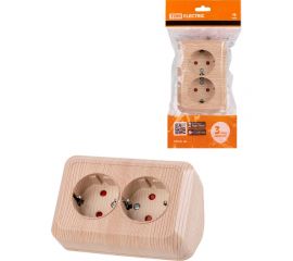 Двойная угловая розетка TDM 2П+3 открытой установки с защитными шторками IP20 250В 16А сосна "Ладога" SQ1801-0443 