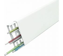 Наличник DECONIKA (70 мм; 2,2 м; белый глянец 001-G; 1 шт.) Д-Н70 001-G БЕЛ Г 