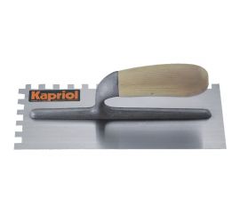 Гладилка Kapriol зубчатая с деревянной ручкой, 12x28 см, зуб 8 мм 23020 