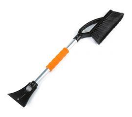 Автомобильная щетка для уборки снега РемоКолор со скребком, 75 см 60-6-053 