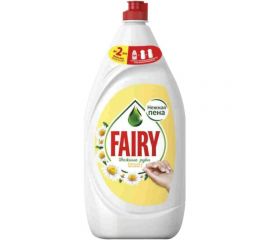 Средство для мытья посуды FAIRY Нежные руки Ромашка и витамин Е, 1.35 л 740297 606048 