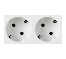 Механизм розетки Legrand 2-м СП Mosaic New 4 модуля 45 градусов с заземлением белый Leg 077252 