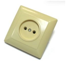 Квадратная розетка ООО Ливны-Электро РС 10-008 слоновая кость РС 1821 