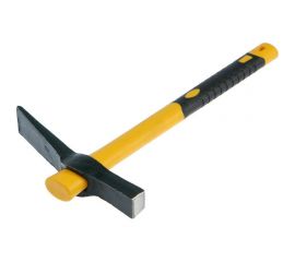 Кирка-молоток ТУНДРА кованая, фибергласовая рукоятка 380 мм, 500 г 882056 