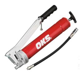 Ручной шприц для смазки в комплекте со шлангом и наконечником OKS 5500 270157 