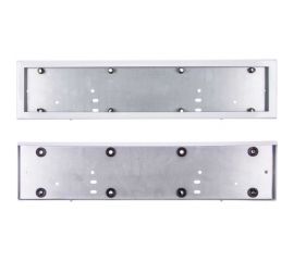 Рамка для номера SKYWAY металл, антивандал, белая, без надписи, с крепежом и резиновыми втулками S04101001 