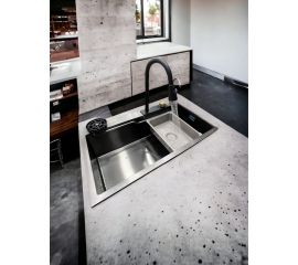 Многофункциональная кухонная мойка из нержавеющей стали OUTE 78x46 см со встроенным смесителем, краном питьевой воды и водопадом, с дуршлагом, омывателем стаканов и разделочной доской. цвет  