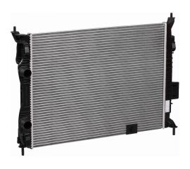 Радиатор охлаждения для автомобилей Qashqai 1.6i МТ LUZAR LRc 1401 