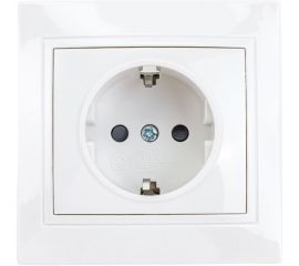 Розетка TDM 2П+З с защитными шторками, 16А 250В белая Таймыр пром. упак., бакелит. основание SQ1814-0516 