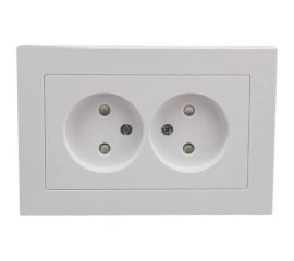 Розетка Schneider Electric AtlasDesign Бел б/з двойная, со шторками,16А, в сборе SE ATN000122 