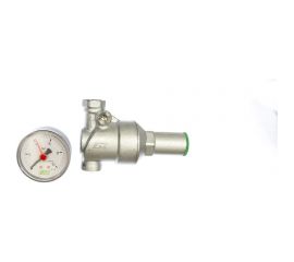 Редуктор FAR 1/2" ВР-ВР хром. с манометром 1-6 атм FA 2855 12 