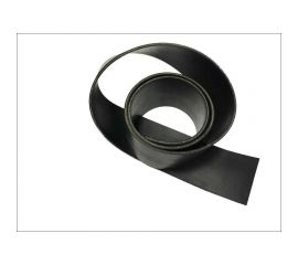 Конвейерная (транспортерная) лента под ворота ООО Поволжский центр РТИ длина 5 м, толщина 5-6 мм, ширина 300 мм 4640209727061 