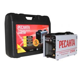 Инверторный сварочный аппарат в кейсе Ресанта САИ 250 65/23 
