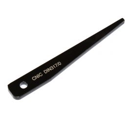 Клин для выбивания инструмента с к/х с лапкой КМ4 CNIC 28071 