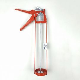 Пистолет для силикона с усиленным каркасом DeltaRoll 310 мл CG150016 