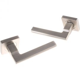 Дверная ручка на квадратной розетке Рим РЕНЦ DH 53-02 MAB 