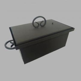 Коптильня с гидрозатвором Петромаш сталь 2 мм, двухъярусная с поддоном, 40x25x20 см, кованые ручки 60709 